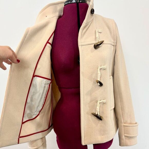 Banana Republic Women Pea Coat Creamy Wool Blend Toggle Loop Closures sz S - Picture 4 of 15